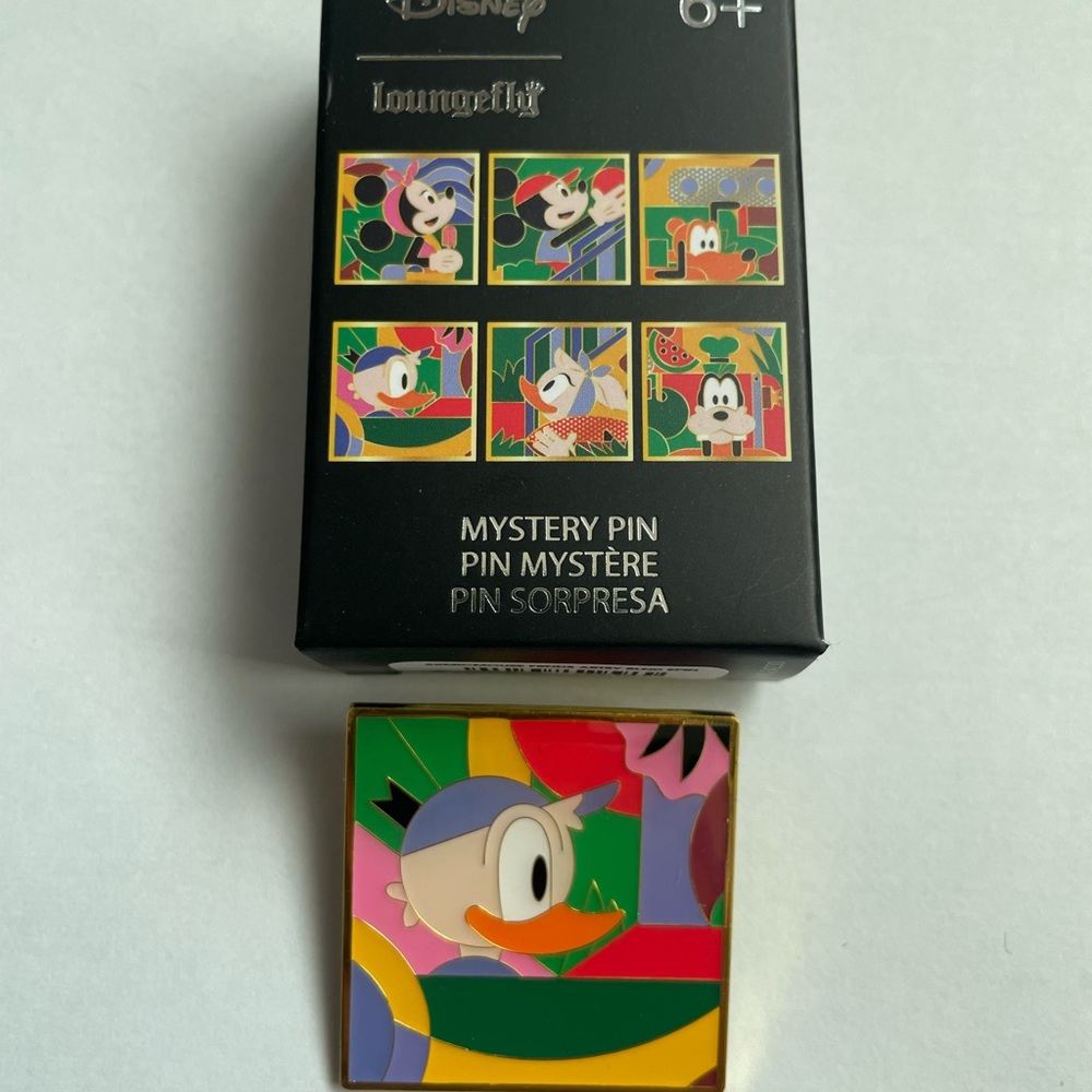 Loungefly Disney Mickey & Friends Artwork Blind Box Enamel Pin Donald Duck New